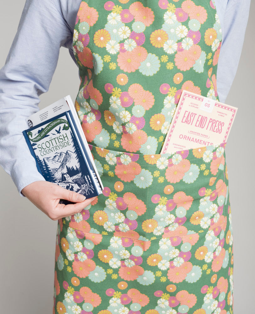 Chef's Apron - Mellow green/iris gold