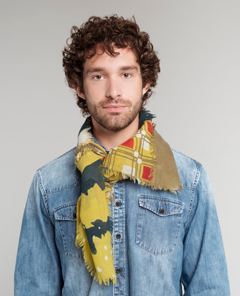 Woolen Square Scarf - Garden