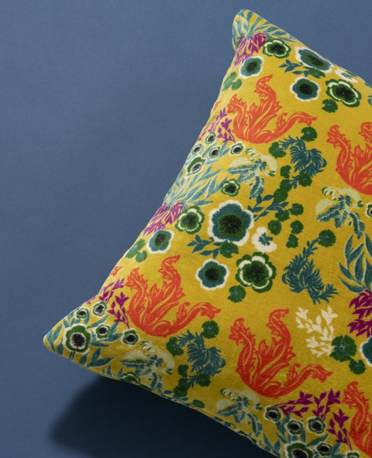 Square Cushion Velvet - Swainston gold