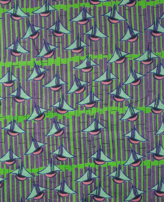 Square - Bato vibrant green
