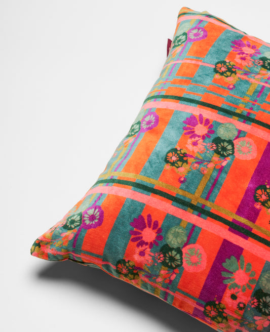 Square Cushion Velvet - Dundee orange