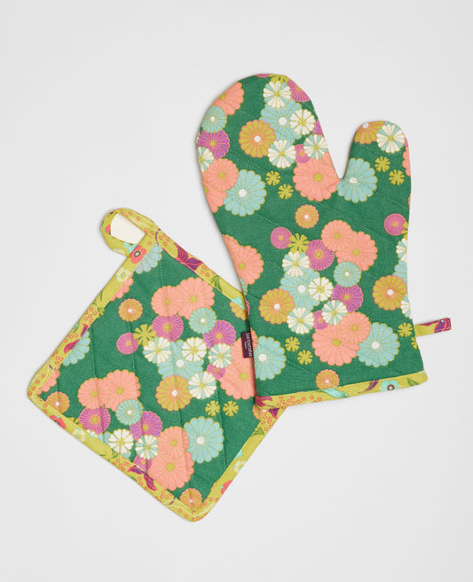 Oven Glove and Potholder - Mellow green/iris gold