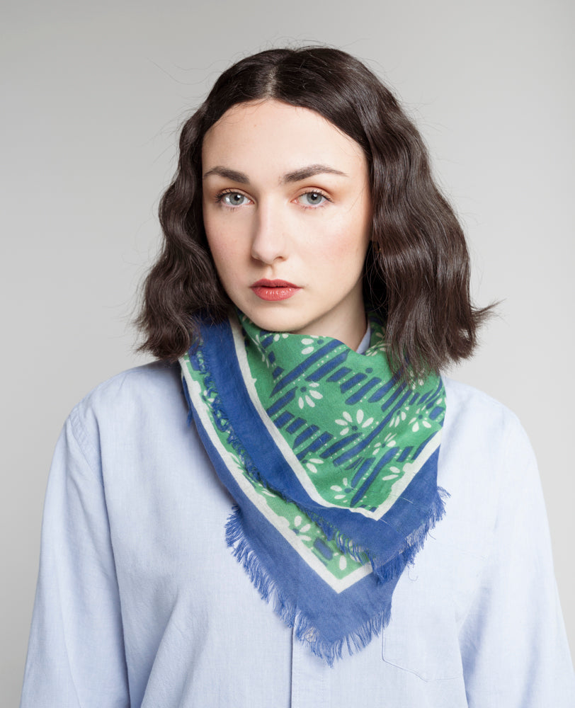 Woolen Square Scarf - Malaca blue